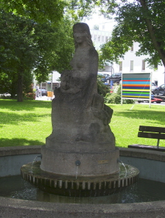 Foto vom Frauenbrunnen in Heidenheim