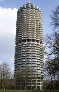 Foto vom Hotelturm, dem sog. Maiskolben in Augsburg