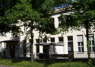 Foto vom Eingang zum MAN-Museum in Augsburg