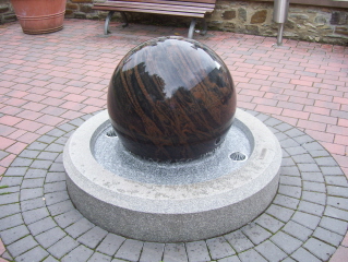 Foto vom Brunnen vor dem alten Rathaus in Bad Ems