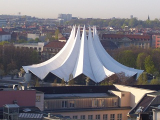 Foto vom Tempodron in Berlin vom Hotelzimmer aus