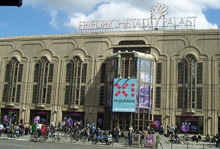 Foto vom Friedrichsstadtpalast in Berlin