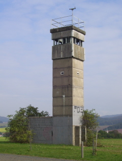 Foto eines Grenzturms bei Geisa