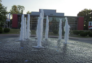 Foto vom Brunnen im Kreisverkehr in Gifhorn