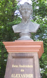 Foto Alter Stadtpark in G&ouml;rlitz mit Humbold-Denkmal