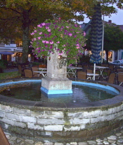 Foto vom Adlerbrunnen in Oberstaufen
