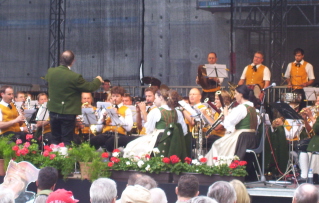 Foto vom Standkonzert im Innenhof der Hofburg in Innsbruck