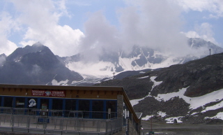 Foto von 3000ern im Nebel im Stubaital