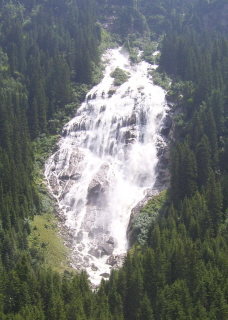 Foto vom Grawa-Wasserfall im Stubaital
