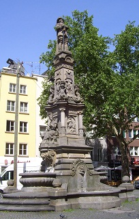 Foto vom Jan-von-Werth-Brunnen in Köln