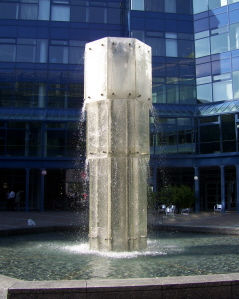 Foto vom Glasbrunnen in München