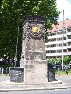 Foto vom Albrecht-Dürer-Brunnen in Nürnberg