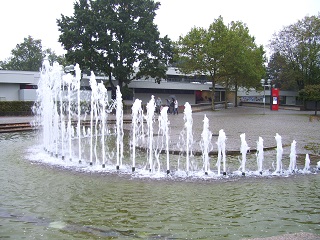 Foto der Großen Brunnenanlage in Nürnberg-Langwasser