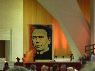 Foto von der Eröffnungsfeier in der Audienzhalle im Vatikan