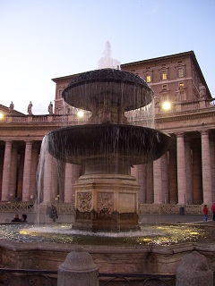 Foto vom Brunnen auf dem Petersplatz