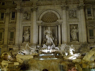 Foto vom Trevibrunnen in Rom