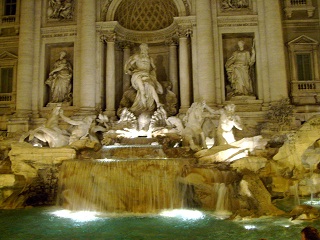 Foto vom Trevibrunnen in Rom