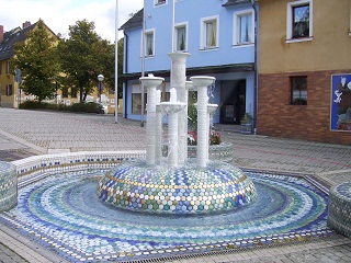 Foto vom Porzellanbrunnen in Selb