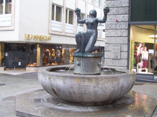 Foto vom Sparkassenbrunnen in Stuttgart