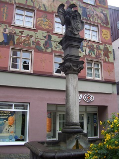 Foto vom Brunnen in der Herrengasse in Wangen