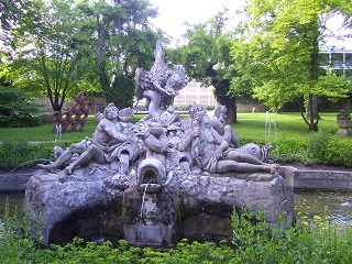 Foto vom Vierströmebrunnen in Würzburg