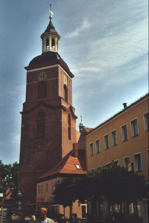 Foto der Nikolaikirche in Berlin-Spandau