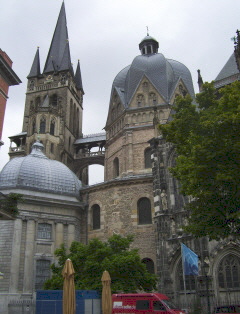 Foto vom Kaiserdom in Aachen