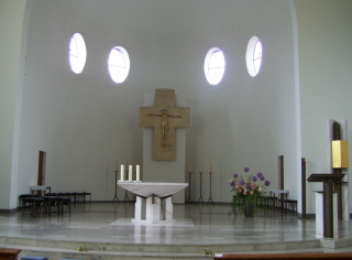 Foto vom altarraum der Salvatorkirche in Aalen
