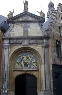 Foto vom Eingangsportal der St.-Paulus-Kirche in Antwerpen