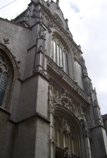 Foto vom Westportal der St.-Paulus-Kirche in Antwerpen