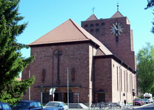 Foto der Herz-Jesu-Kirche in Aschaffenburg