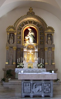Foto vom Altar der Kapuzinerkirche in Aschaffenburg