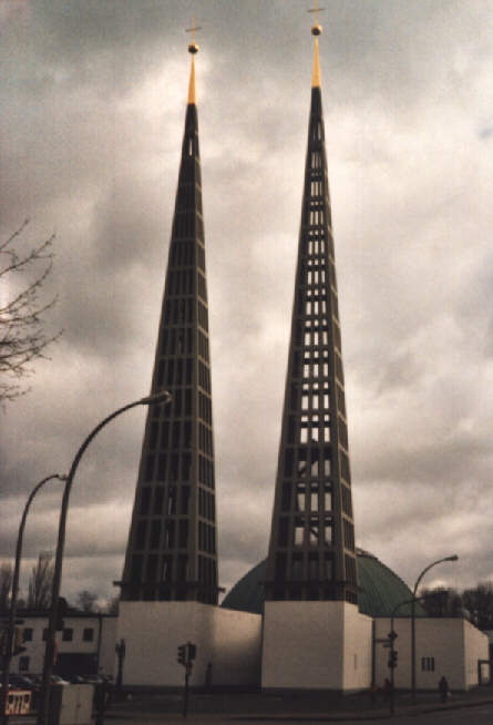 Foto der kath. Pfarrkirche Don Bosco in Augsburg