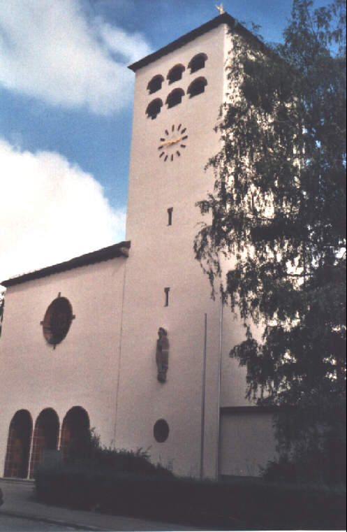 Foto der kath. Pfarrkirche St. Canisius in Augsburg