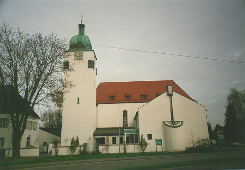 Foto der kath. Pfarrkirche St. Franziskus in Augsburg