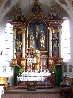 Foto vom Altar in St. Jakobus in Willing