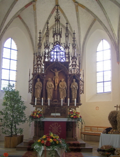 Foto vom Altar der evang. Kirche in Woringen