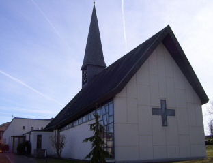 Foto der Christuskirche in Unterhaugstett