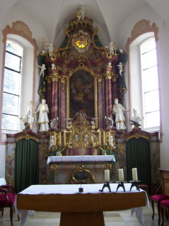 Foto vom Altar in St. Ulrich und Margareta in Dietmanns