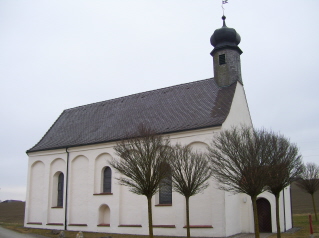 Foto der Wolfgangskirche in Leutkirch-St. Wolfgang