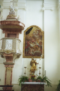 Foto vom rechten Seitenaltar in St. Johannes Evangelist in Ummendorf