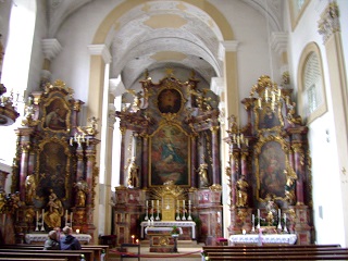 Foto vom Altarraum in Beatä Mariä Virginis in Bamberg