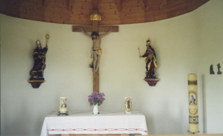 Foto vom Altarraum in St. Wolfgang in Bischofsreut