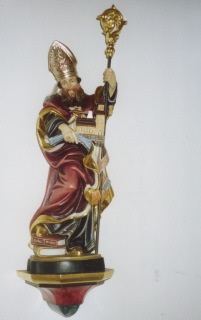 Foto der Wolfgangsfigur in St. Wolfgang in Bischofsreut