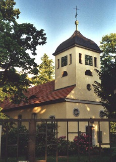 Foto der evang. Dorfkirche in Berlin-Kladow