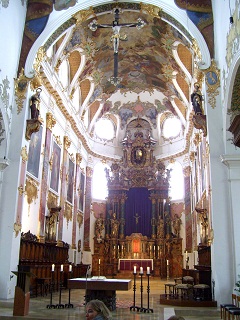 Foto vom Hochaltar in St. Martin in Biberach an der Riss