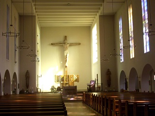 Foto vom Altarraum in der Liebfrauenkirche in Bielefeld