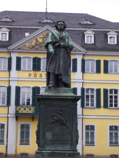 Foto vom Beethovendenkmal in Bonn