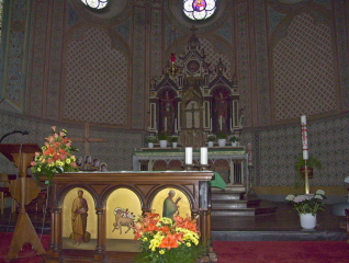 Foto vom Altar in St. Salvator in Ernst