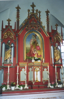 Foto vom Altar in St. Helena in Orthofen